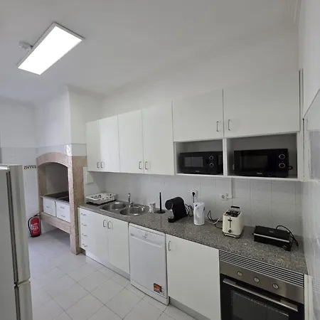 Almirante Homes - 1 Homestay *